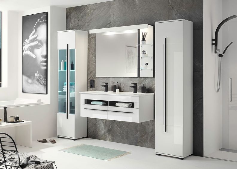 Korkea kylpyhuoneen kaappi Cantara kuvasuurennos