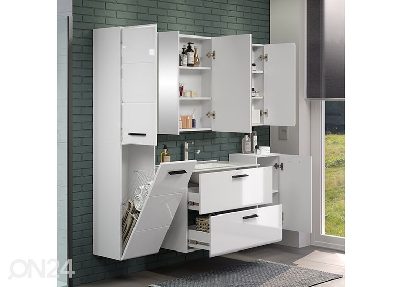 Korkea kylpyhuoneen kaappi Riva kuvasuurennos