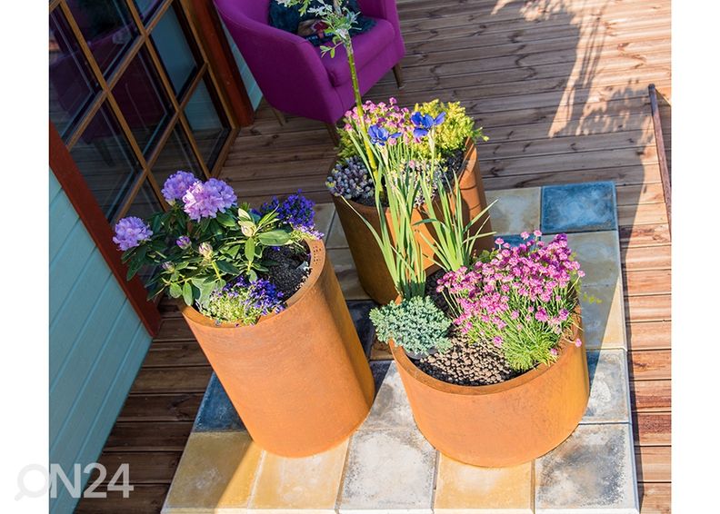 Kukkaruukut Cor-Ten terästä Sisters 3 kpl kuvasuurennos