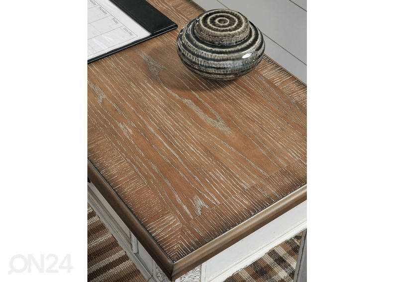 Kulmatyöpöytä kuvasuurennos