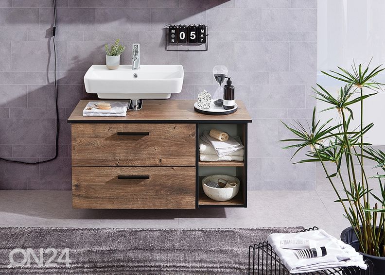 Kylpyhuoneen hylly kuvasuurennos