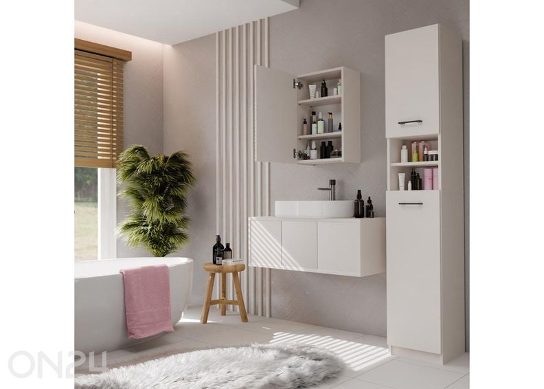 Kylpyhuoneen kaappi peilillä kuvasuurennos