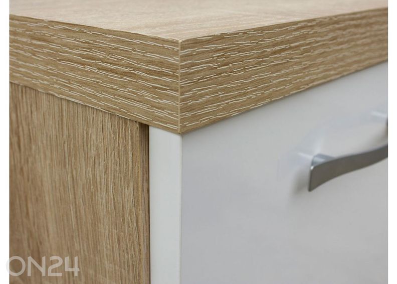 Kylpyhuoneen kokonaisuus Alba kuvasuurennos