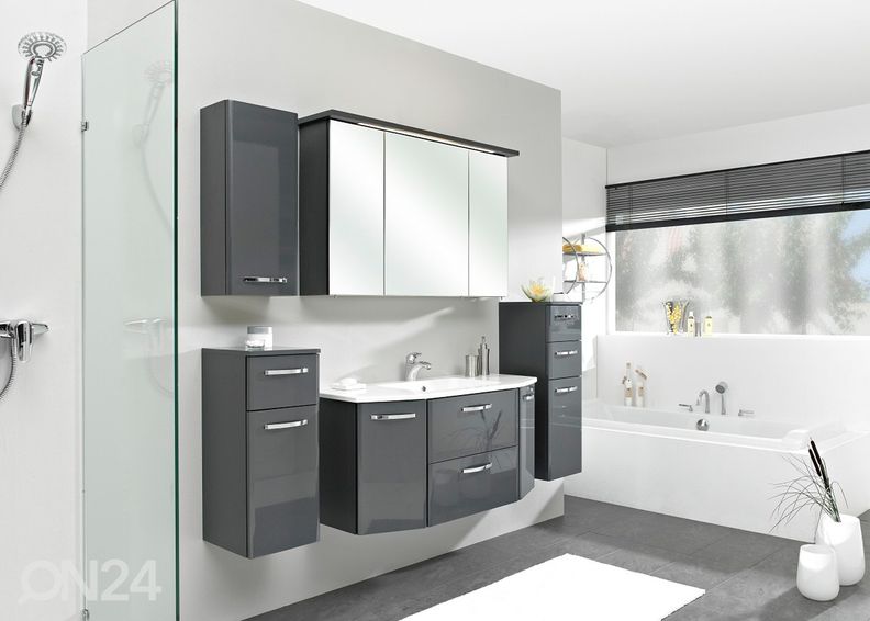 Kylpyhuoneen yläkaappi 327 kuvasuurennos