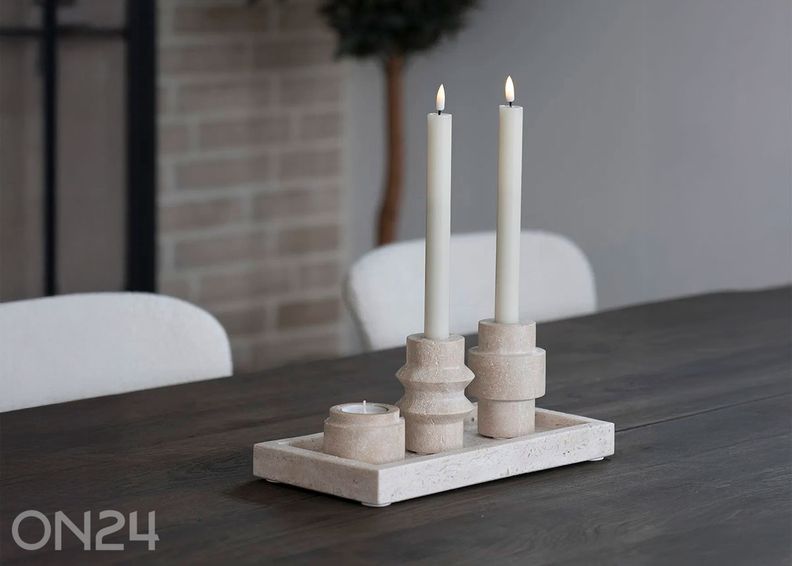 Kynttilänjalka kuvasuurennos