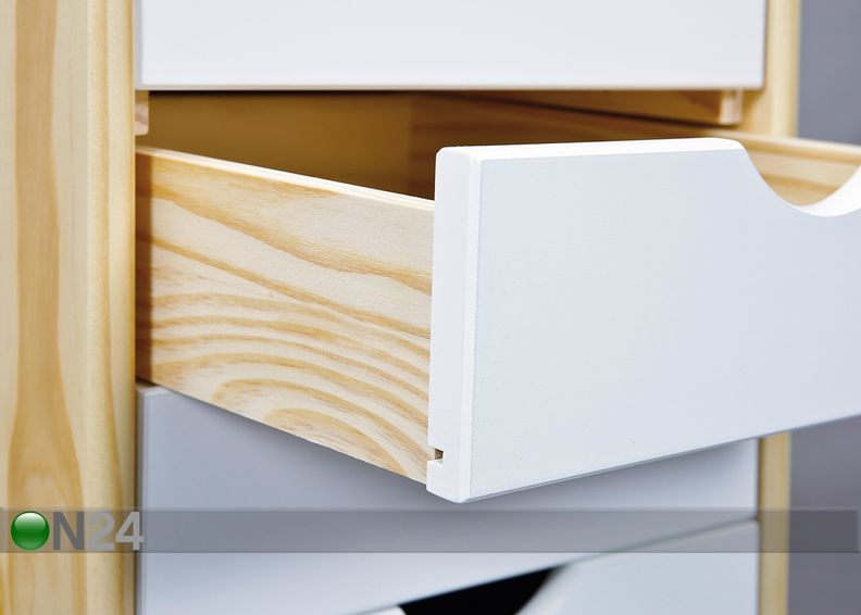 Laatikosto Albino kuvasuurennos