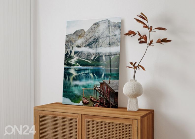 Lasikuva Tyrol Hut 50x70 cm kuvasuurennos