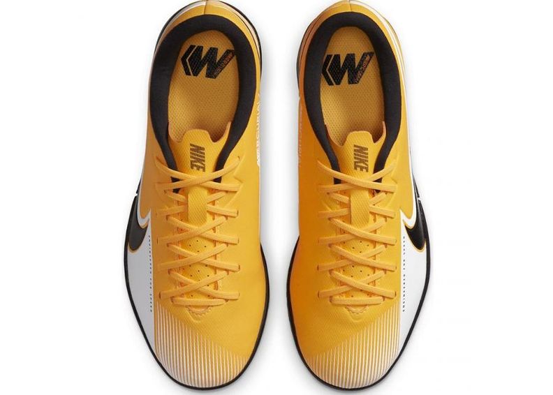 Lasten fusalkengät Nike Mercurial Vapor 13 Academy IC Jr AT8137 801 kuvasuurennos