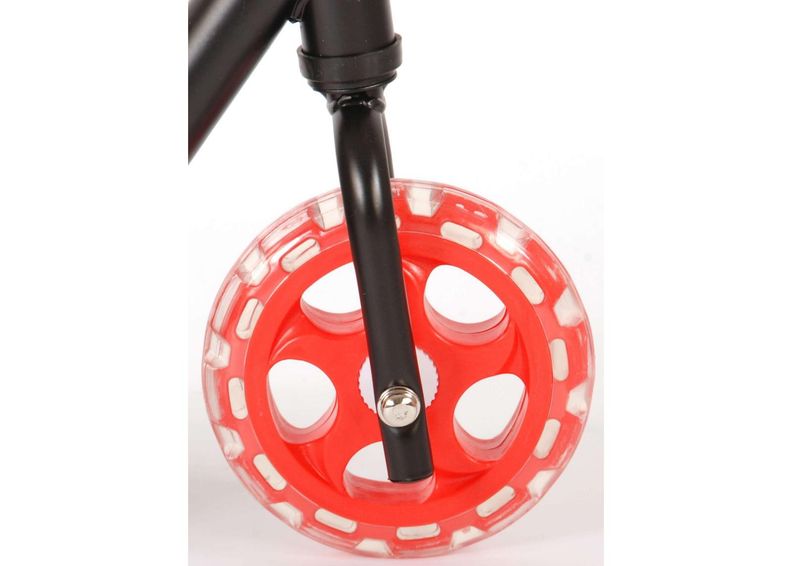 Lasten kolmipyöräinen potkulauta Batman kuvasuurennos