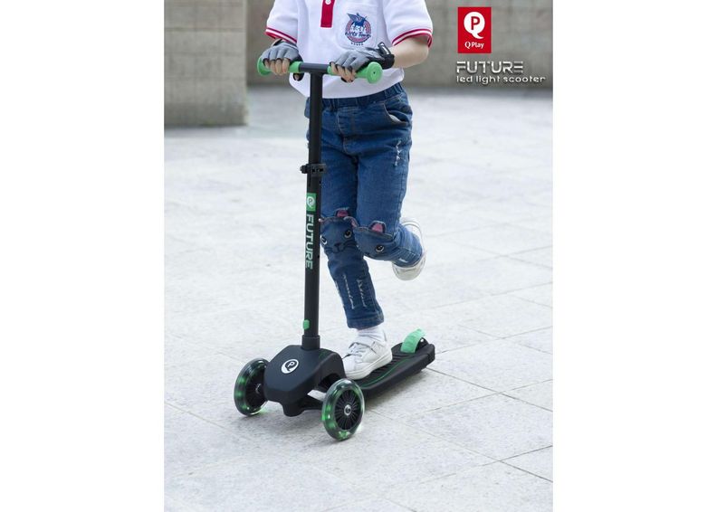 Lasten potkulauta LED-valoilla QPlay Volare kuvasuurennos