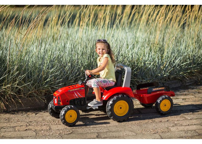 Lasten traktori Supercharger kuvasuurennos