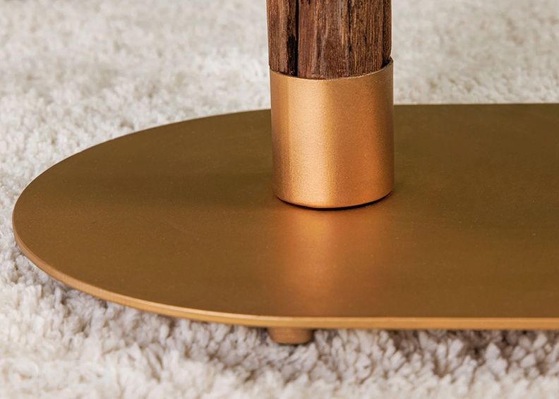 Lattiavalaisin naulakolla Wardrobe kuvasuurennos