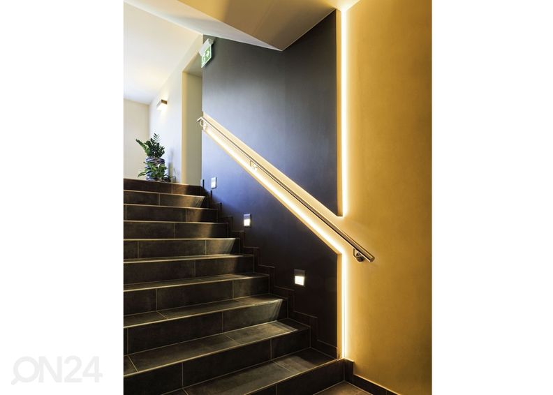 LED-valonauha 5 m RGB-kaukosäätimellä kuvasuurennos