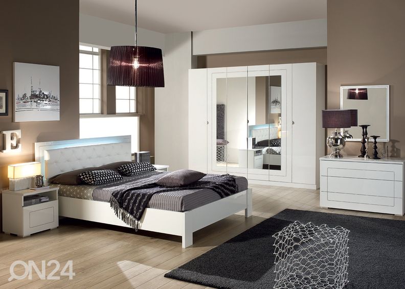 Lipasto kuvasuurennos