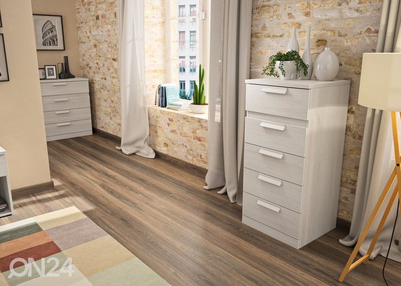 Lipasto Cyrus kuvasuurennos