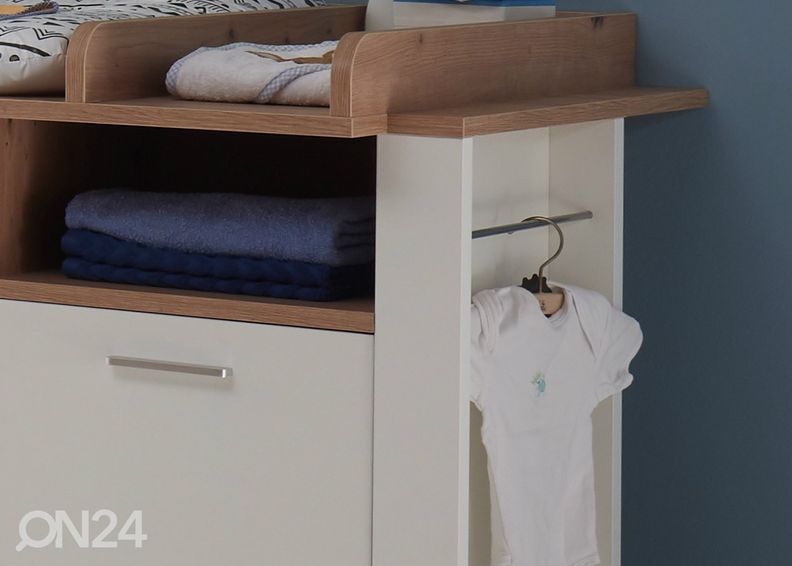 Lipasto hoitotasolla Adele kuvasuurennos