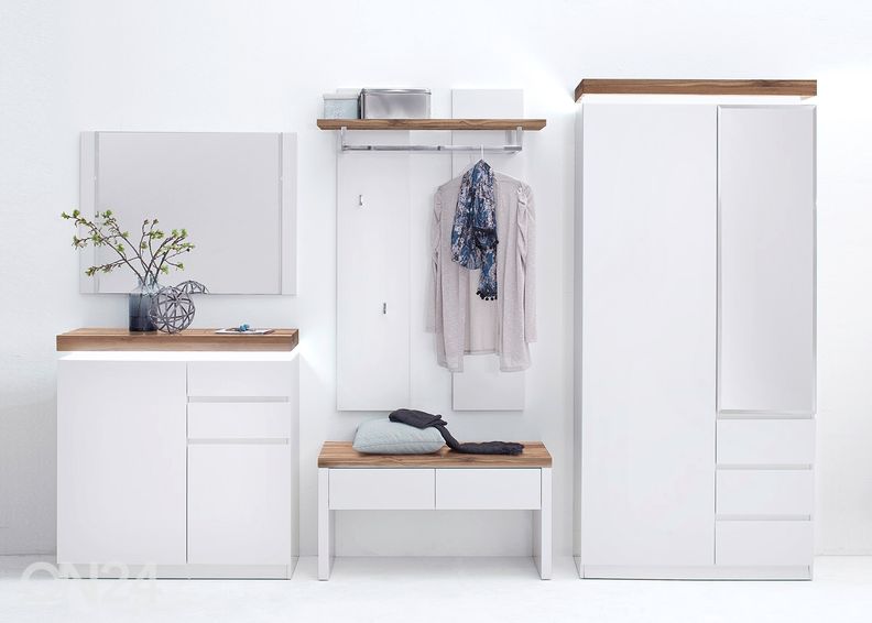 Lipasto LED-valaistuksella Romina, tammi kuvasuurennos