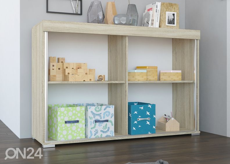 Lipasto liukuovilla kuvasuurennos