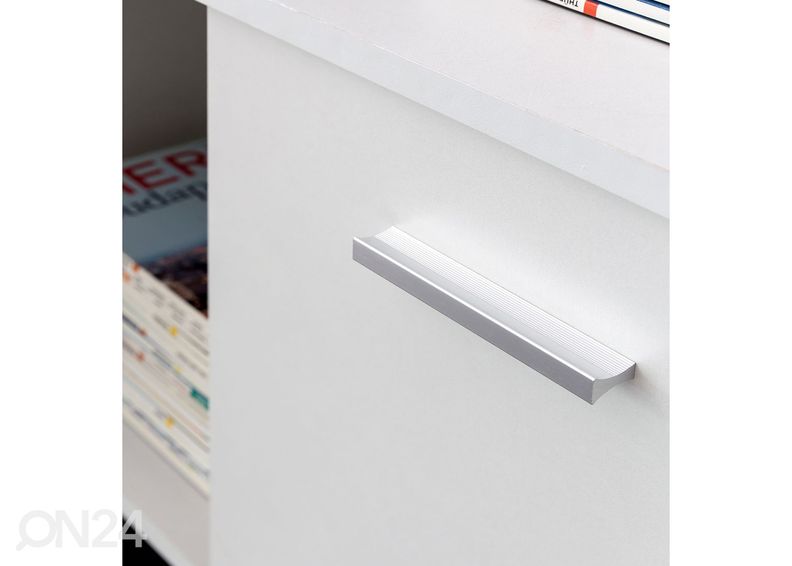 Lipasto Svenja, valkoinen kuvasuurennos