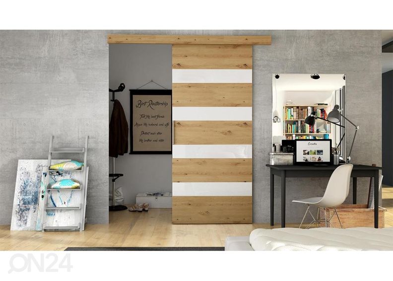 Liukuovi 77 cm kuvasuurennos