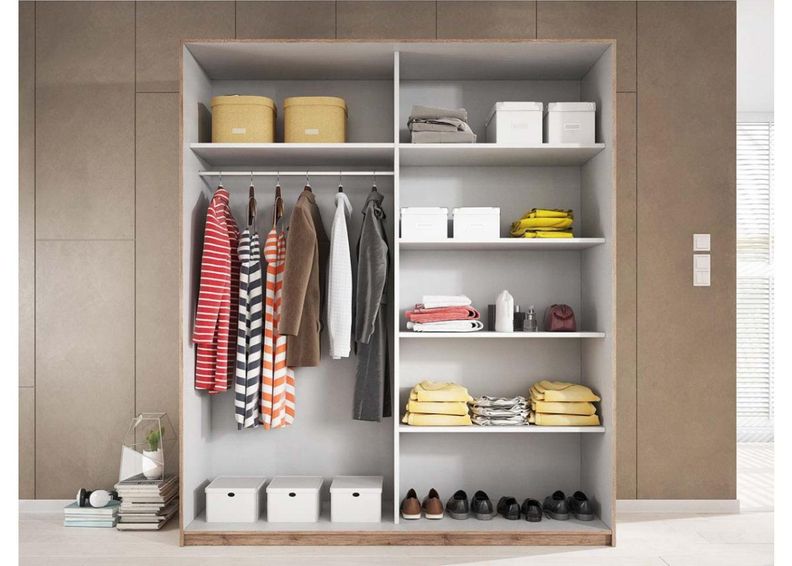 Liukuovikaappi kuvasuurennos