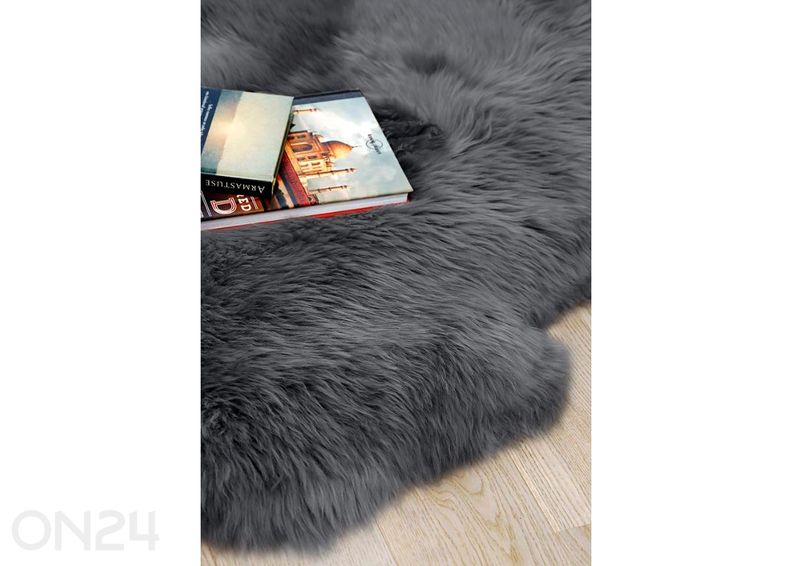 Luonnollinen lampaantalja Merino carbon Quatro ±90x180 cm kuvasuurennos