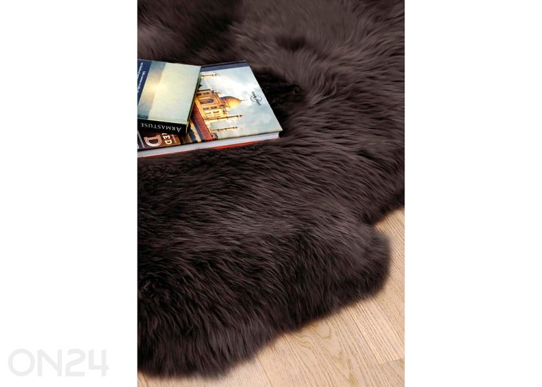 Luonnollinen lampaantalja Merino chocolate Quatro ±90x180 cm kuvasuurennos