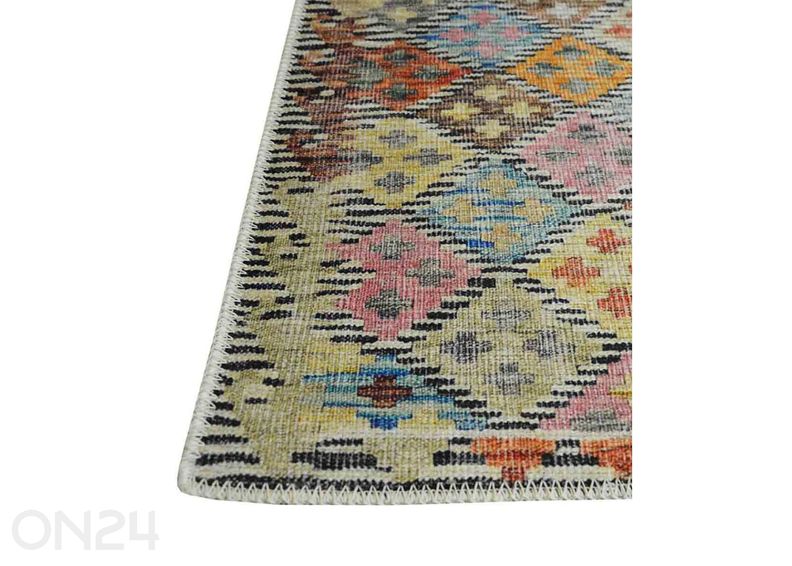 Matto Aydin 43 kuvasuurennos