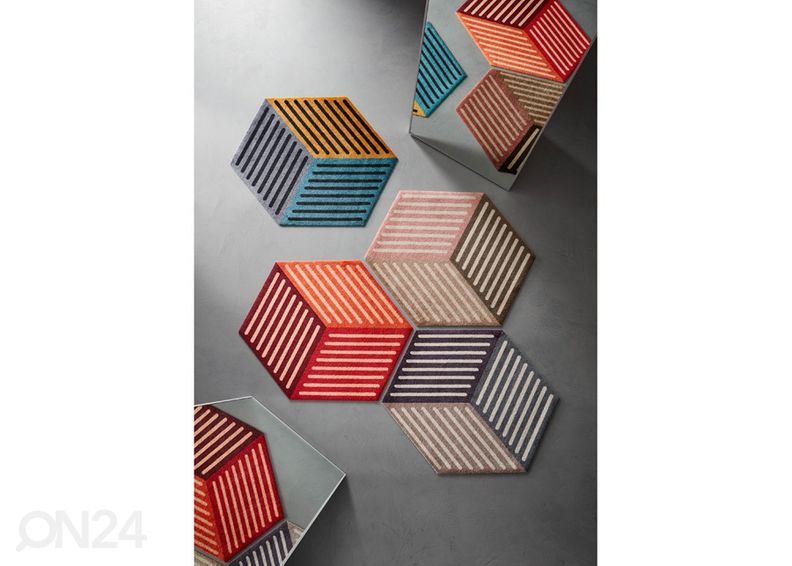 Matto Puzzle Cube peacock 100x100 cm kuvasuurennos
