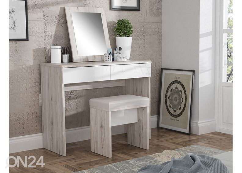 Meikkipöytä ja jakkara kuvasuurennos