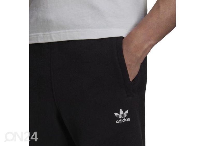 Miesten shortsit Adidas Essential kuvasuurennos