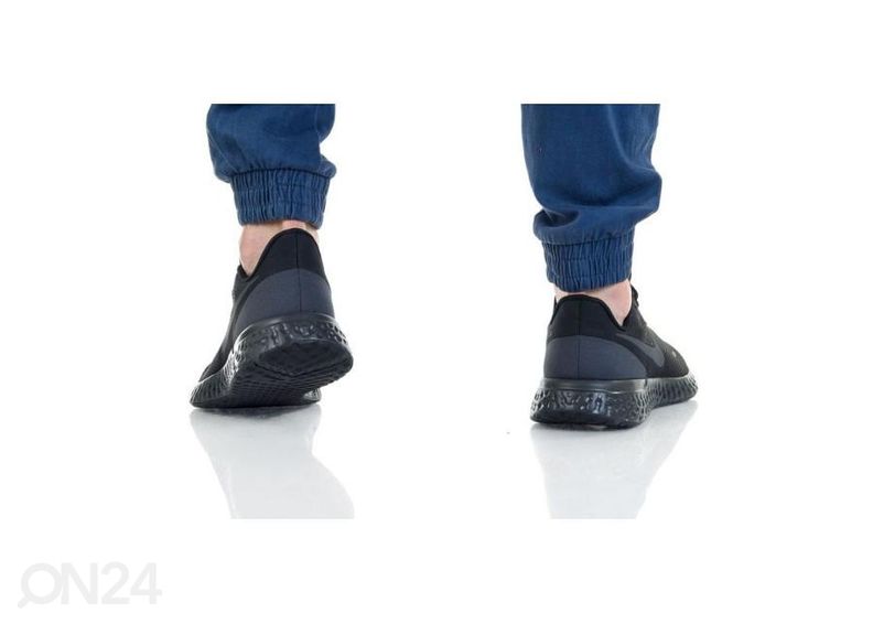 Miesten treenikengät Nike Revolution 5 4EU M BQ6714-004 kuvasuurennos