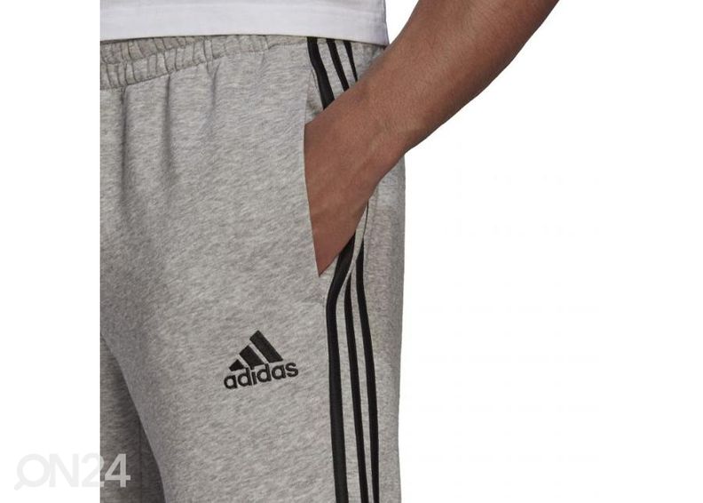 Miesten verryttelyhousut Adidas Essentials Tapered Cuff 3 Stripes kuvasuurennos