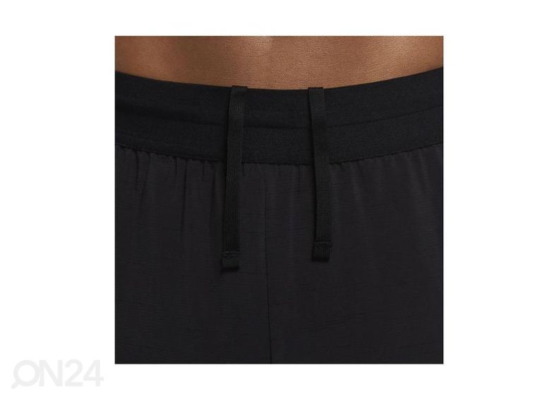 Miesten verryttelyhousut Nike Yoga kuvasuurennos
