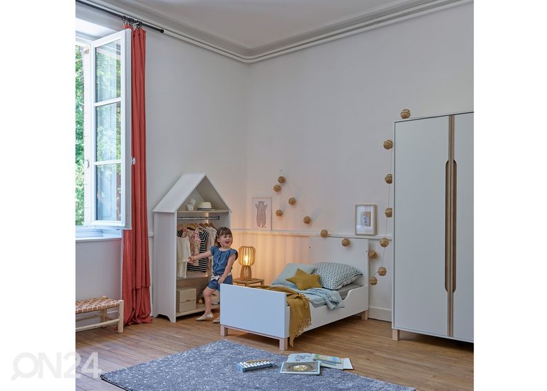 Monitoimi vaatehylly / sängynpääty / pöytä Celeste kuvasuurennos