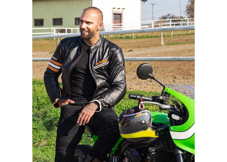 Moottoripyöräkypärä W-TEC kuvasuurennos