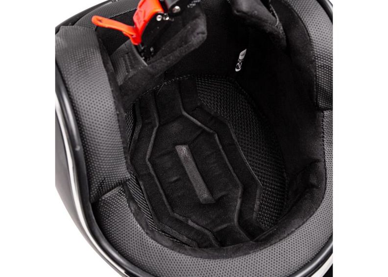 Moottoripyöräkypärä W-TEC YM-629 kuvasuurennos