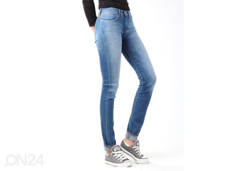 Naisten farkut Wrangler Corynn Aquatic Coral kuvasuurennos