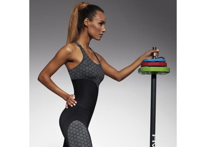 Naisten hihaton t-paita BAS BLACK Escape-Top 50 kuvasuurennos