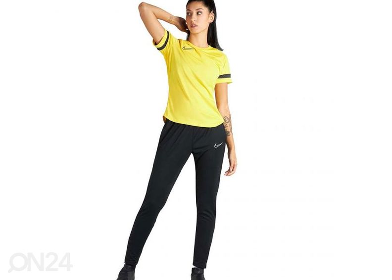 Naisten treenipaita Nike Dri-FIT Academy kuvasuurennos