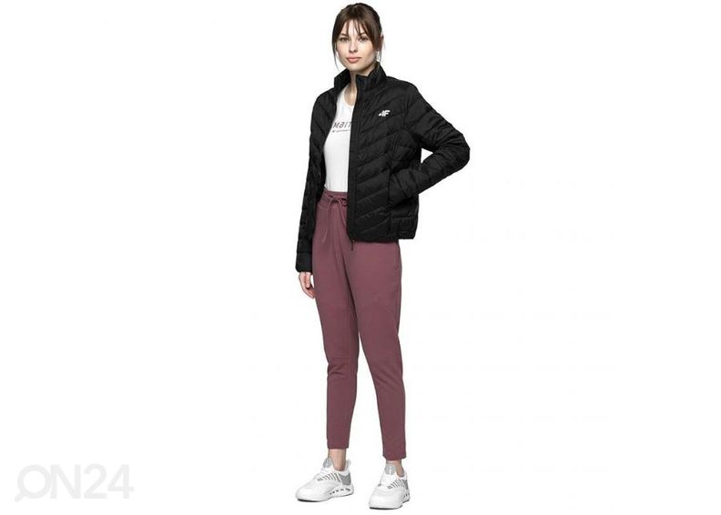 Naisten ulkoilutakki 4F kuvasuurennos
