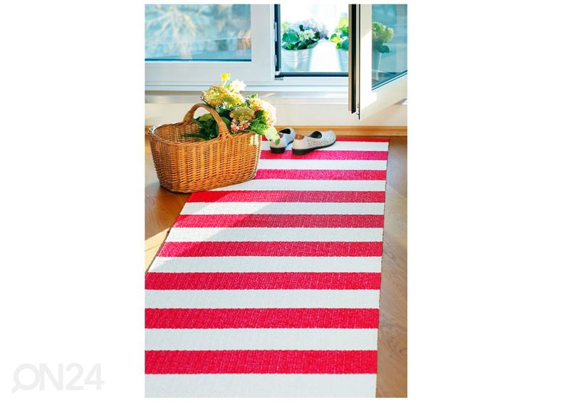 Narma muovimatto Birkas carmine-white 70x150 cm kuvasuurennos