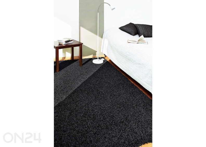 Narma pitkäkarvainen matto Spice™ musta pyöreä Ø 133 cm kuvasuurennos