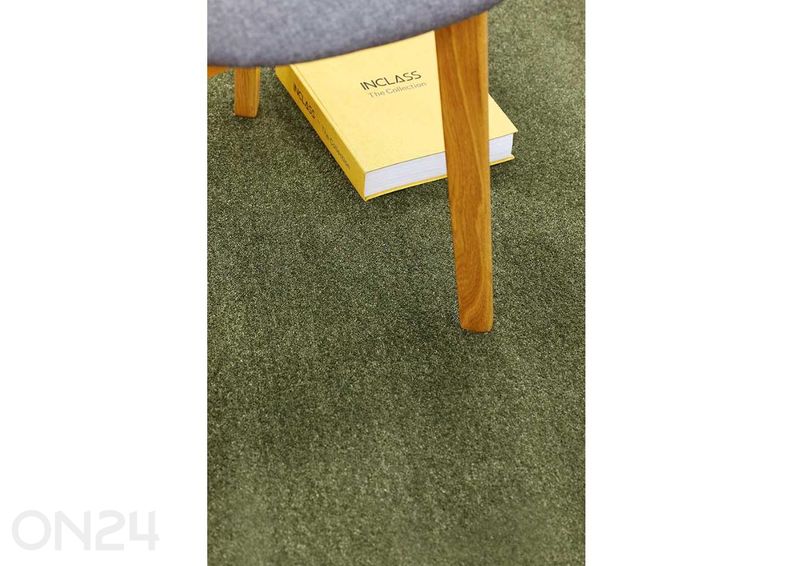 Narma veluurimatto Eden™ olive 67x133 cm kuvasuurennos