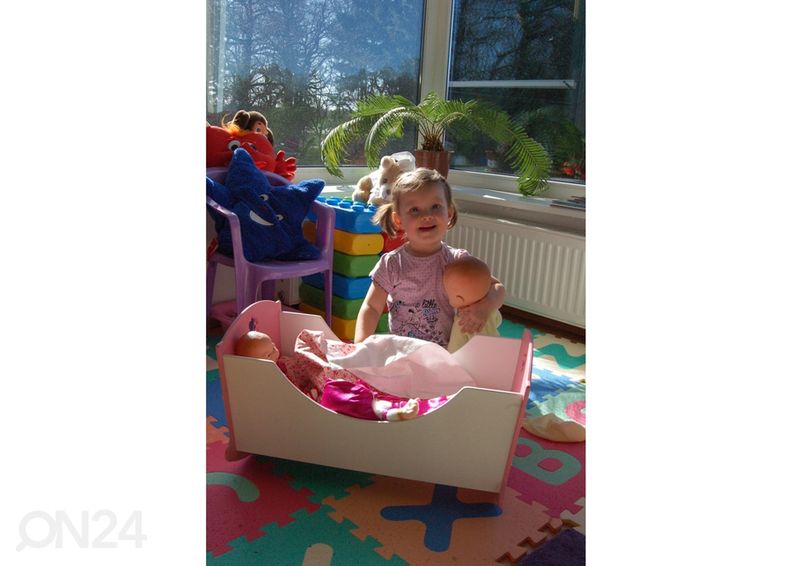 Nuken kehto Liisi 53 cm kuvasuurennos