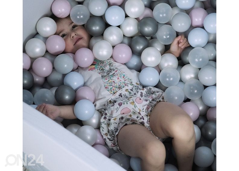 Pallomeri 90x90x40 + 200 palloa kuvasuurennos