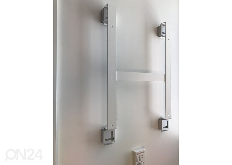 PE-Plus lämpöpaneelin kattokiinnitys kuvasuurennos