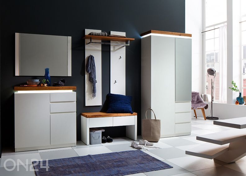 Peili Romina kuvasuurennos