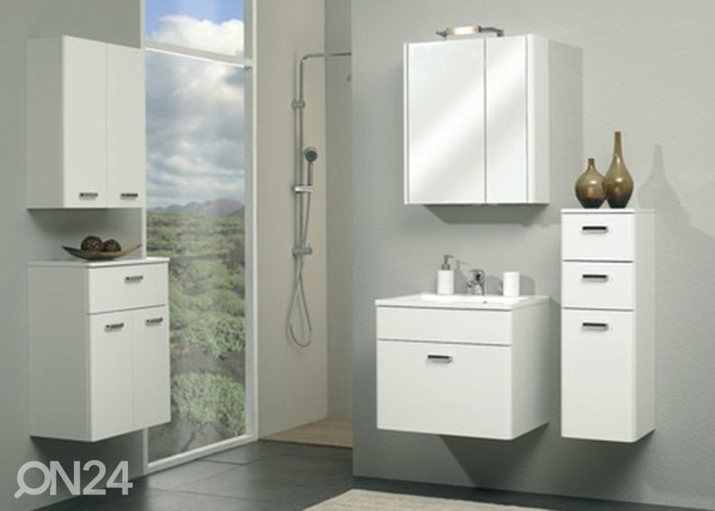 Peilikaappi 36 kuvasuurennos