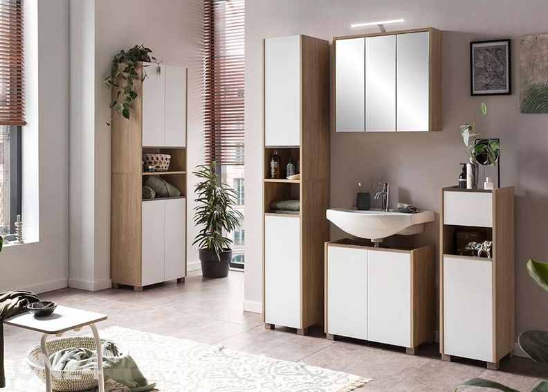 Peilikaappi Juba kuvasuurennos